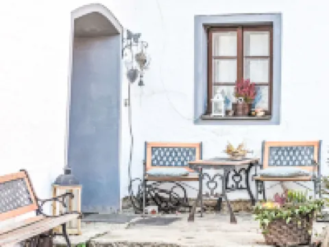 Spacious in Farmhouse