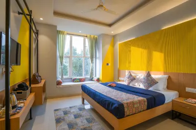 Shalom Backpackers Jaipur Hotels near Jantar Mantar
