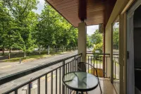 Tussock Peak Lodge Hotels in Hanmer Springs