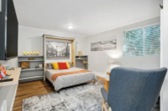 寵物友好型肯特度假屋，步行至湖邊！