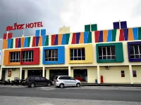 Blitz Hotel Batam Near Sultan Mahmud Ri'Ayat Shah Hotels in Sagulung