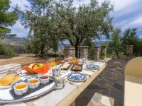 Studio Maistros Hotels in Galaxidi