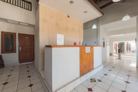 RedDoorz Syariah @ Jl Raya Sukabumi Отели в г. Sukalarang