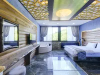 Mcora Tatil Koyu - parking