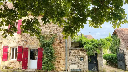 La Closerie des Arts - Piscine et Spa Отели в г. Шервекс-Кюба