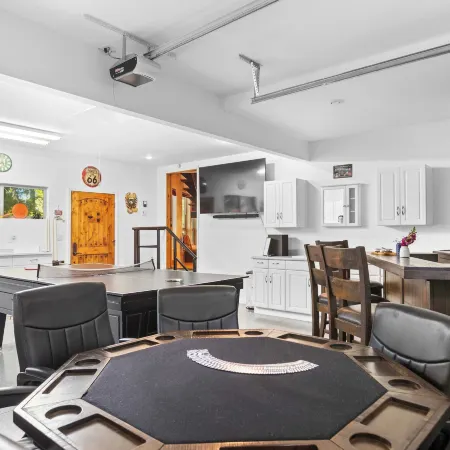 The Fairway Hideaway by Avantstay Game Room, Outdoor Dining & Near Lake Arrowhead