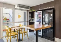 B&B Hotel Rouen Parc des Expos Zénith Hotels in Quevillon