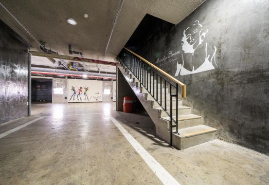 청양 샾무인텔 드라이브인