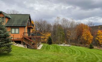 Mountaintop Ellicottville Home 7 Mi to Ski Resort
