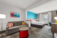 Comfort Suites Columbia at Harbison - Pools