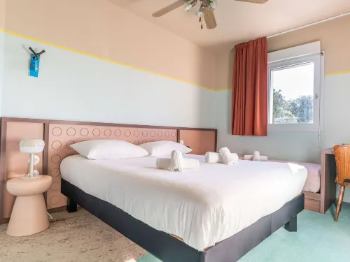 Greet hôtel Pont du Gard - Route d'Avignon Hotels in Theziers