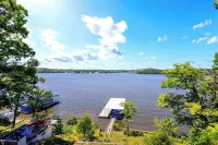 Boondock Bliss - Lakefront, Private Dock Sleeps 15!