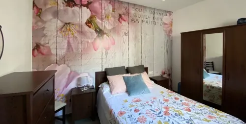 Hope's penthouse-apartment, in the heart of the city center