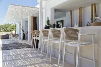 Livin Mykonos Hotel - Adults Only - Quầy bar