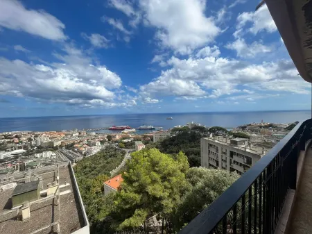 Appartement Vintage Bastia - Magnificent view! Отели в г. Бастия
