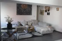 Charming and Cosy Place 2 rooms 3 beds (Downtown) Hotels in Thionville