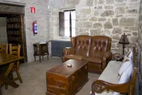 APARTMENT IN A 16TH CENTURY MANOR HOUSE IN LABASTIDA