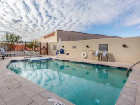 斯科特斯德話棒娛樂區舒適套房 斯科特斯德酒店