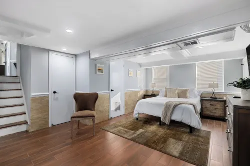 Spacious 4-bedroom house 3-bathroom with AC and WiFi in charming Mount Vernon