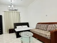 Modern Furnished Family Room In Sharjah فنادق في 