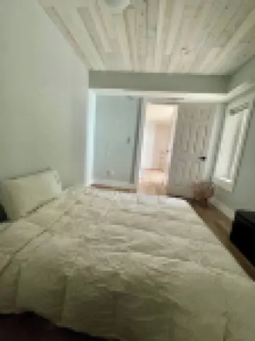 Charming, private house in center of adventure town Fruita with AC & Garage