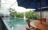 Megaland Hotel Solo