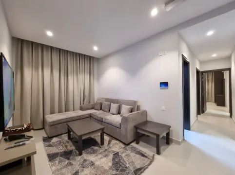 Charming 2-bedroom apartment with WiFi, fitness room in peaceful Salalah