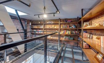 Downtown Winston-Salem Condo w/ Private Library!