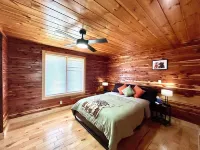 Private Spacious Cabin Retreat • Sleeps 17 • 3 Full Baths • Perfect for Groups