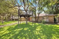 Right at Home-Midland Saddle Club - 4 étoiles