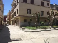 --Quartier Belgium --- Hotels in Souani