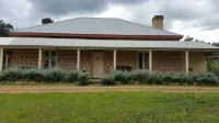 Historic Tyford House, close to all amenities Hotels in Dongara