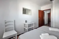 Discover a paradise: stunning beaches, golf courses and historic sites