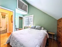 Adventure Awaits at the Alpine Apartment! Explore All Year Round!