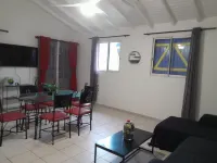 A LA Campagne : Haut DE Villa Equipee, Spacieux, Tout Confort