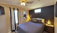 Serenity Cabin – Your Cozy Retreat Near Tampa 레터스 레이크 공원 보드웍 앤드 네이쳐 트레일 옵셔베이션 타워 주변 호텔