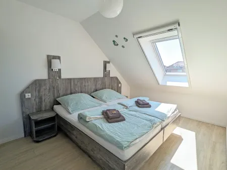 Comfortable, fully equipped apartments, near Geestacht