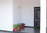 Chic 2-bedroom apartment with AC, WiFi in cool Tema Hotels in Tema