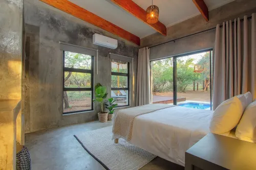 The Suite. Luxury Safari Villa - Kruger National Park