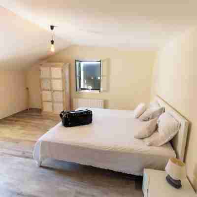 Farm stay in France with Pool, Tennis, Padel and City (football, basketball,.. Rooms