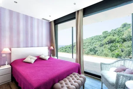 Luxury at your fingertips