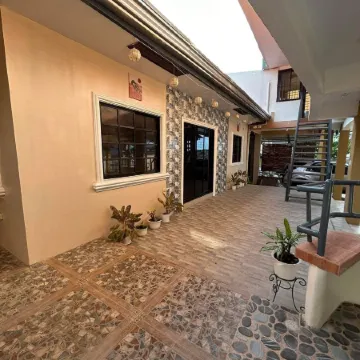 Evangeline Garden and Lodge