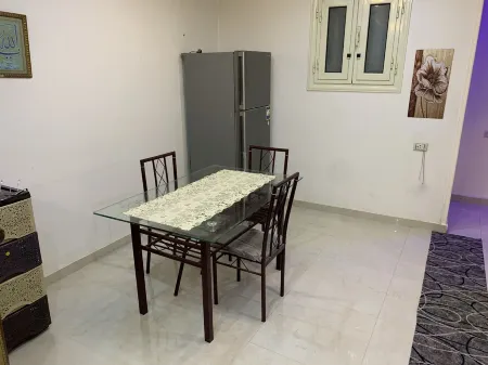 Modern private room with luxurious specifications Отели рядом с достопримечательностью «Катакомбы Ком-эш-Шукафа»