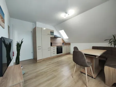 White-Star by Star Aparts - 24h Self Check-in Отели рядом с достопримечательностью «ЗЕНЗАПОЛИС ГмбХ»