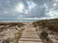 Charming 2-bedroom apartment with AC, WiFi in lovely Mar y Naranjo