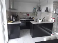 Rent private apartment