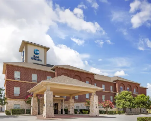 Best Western Red River Inn  Suites Hotels in Love County