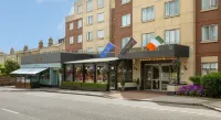 Grand Canal Hotel Hotels near Cafe Java Donnybrook