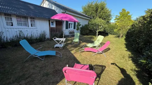 "Charming historic chalet close to the sea"