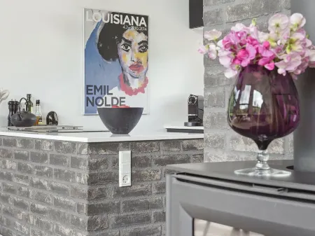 "Herdie" - 900m from the Sea